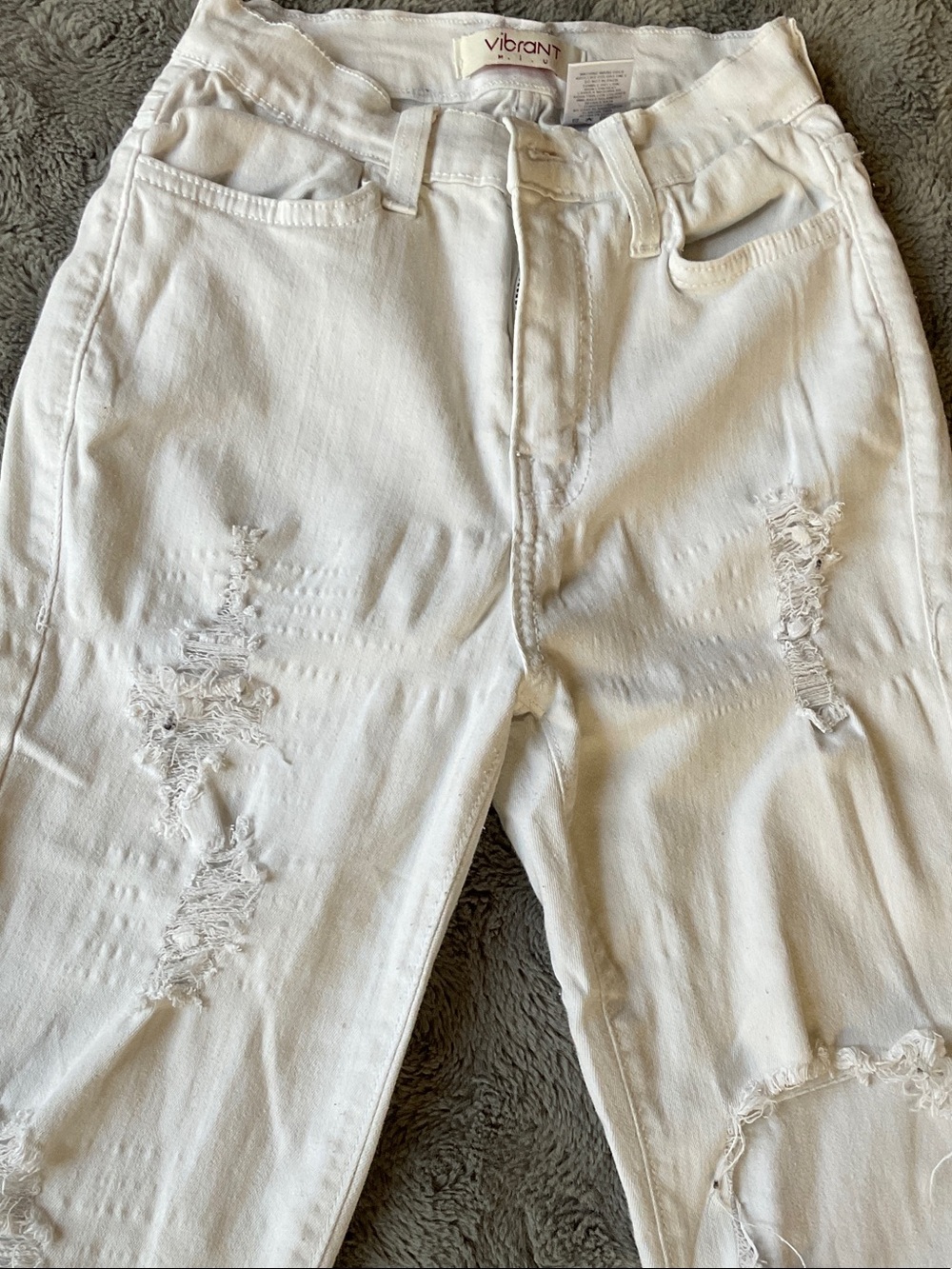 Women’s White Distressed Skinny Jeans - Picture 4 of 5